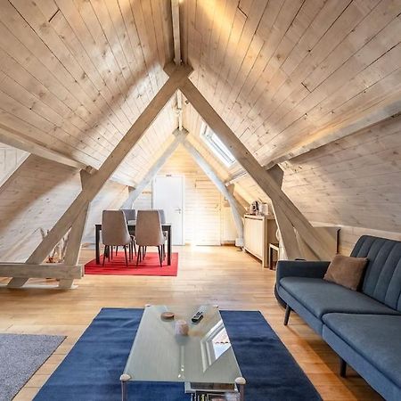 The Bruges Belfry View Apartment ภายนอก รูปภาพ