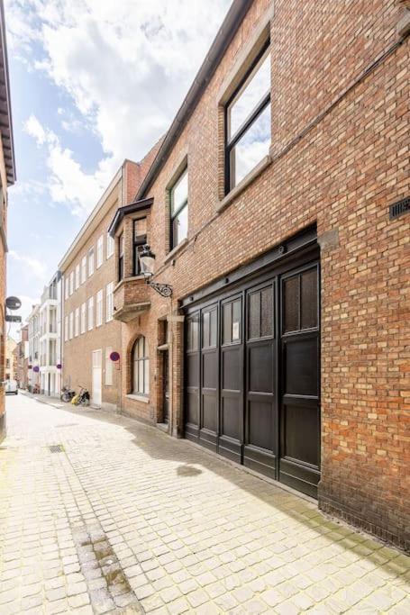 The Bruges Belfry View Apartment ภายนอก รูปภาพ